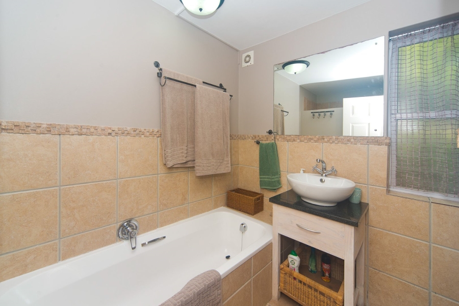 4 Bedroom Property for Sale in Pezula Golf Estate Western Cape